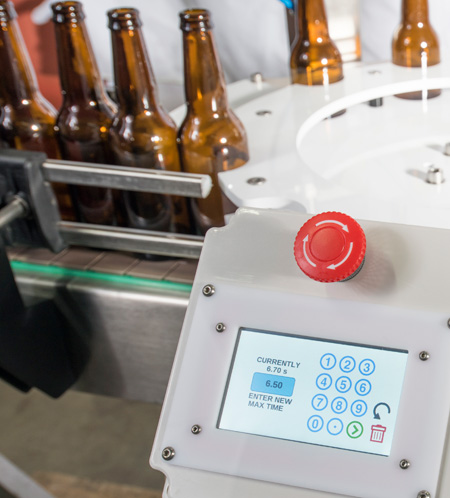 Beer bottling machine uses SPLat PLC control card